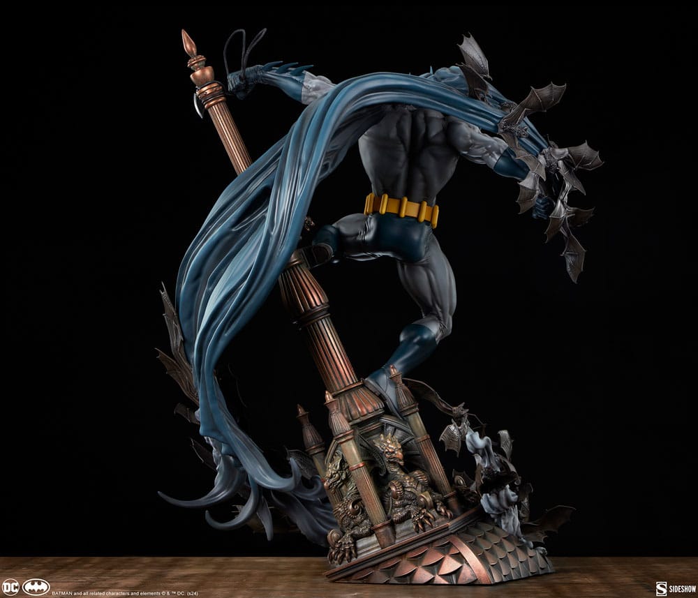 DC Comics statuette Premium Format Batman 68 cm
