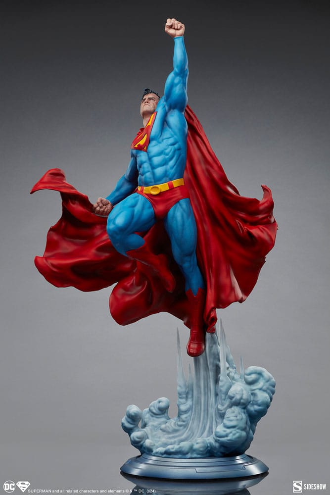 DC Comics statuette Premium Format Superman 84 cm