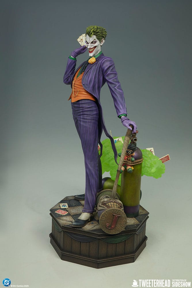 DC Comics statuette 1/4 The Joker 61 cm