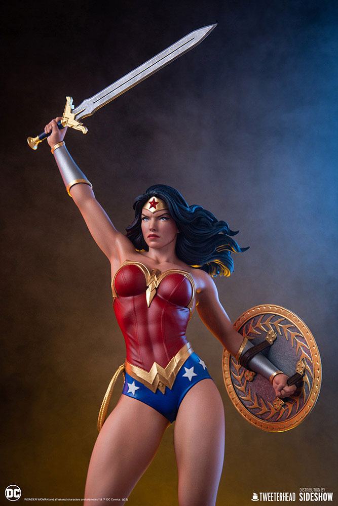 DC Comics : Statuette 1/6 Wonder Woman 69 cm