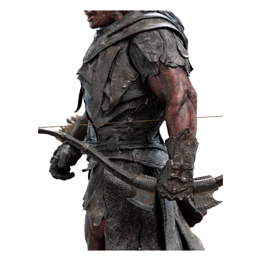 Le Seigneur des Anneaux : Statuette Lurtz, Chasseur d'hommes (Classic Series) 36 cm