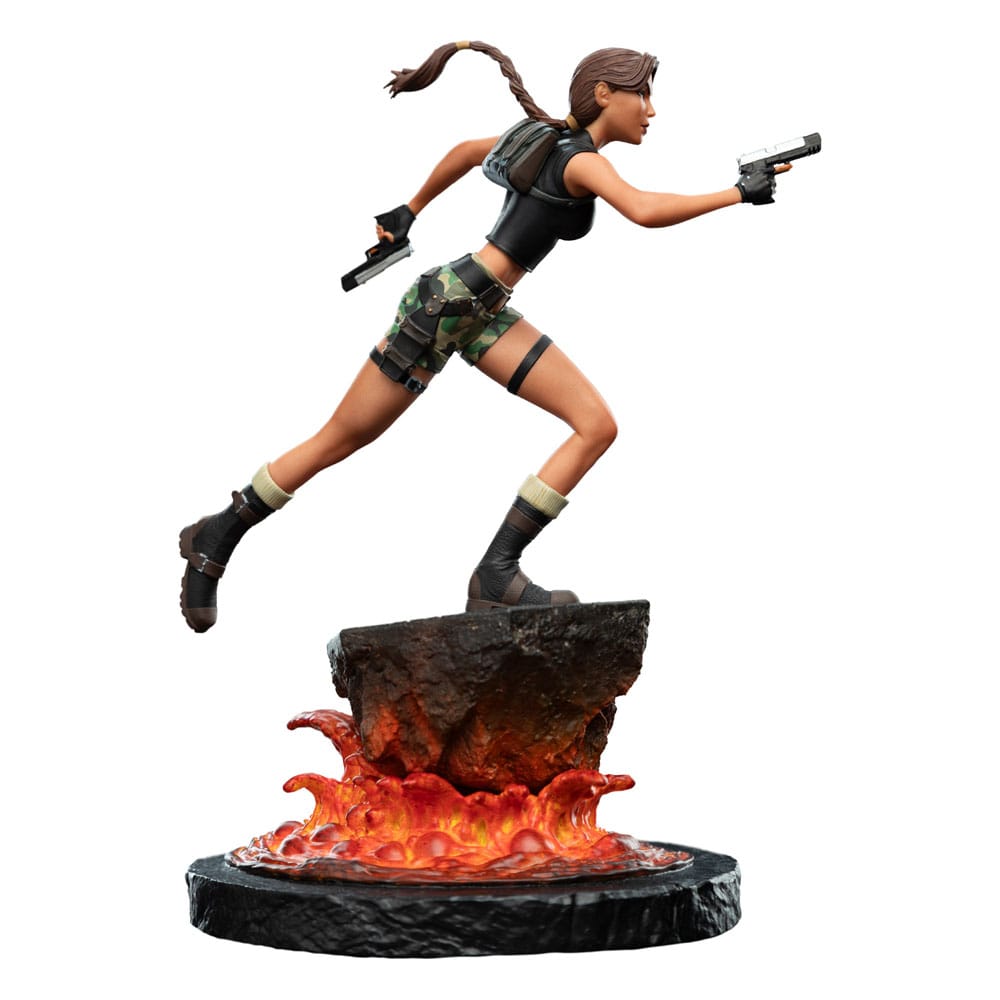 Tomb Raider statuette Lara Croft: The Sanctuary of Flame 18 cm