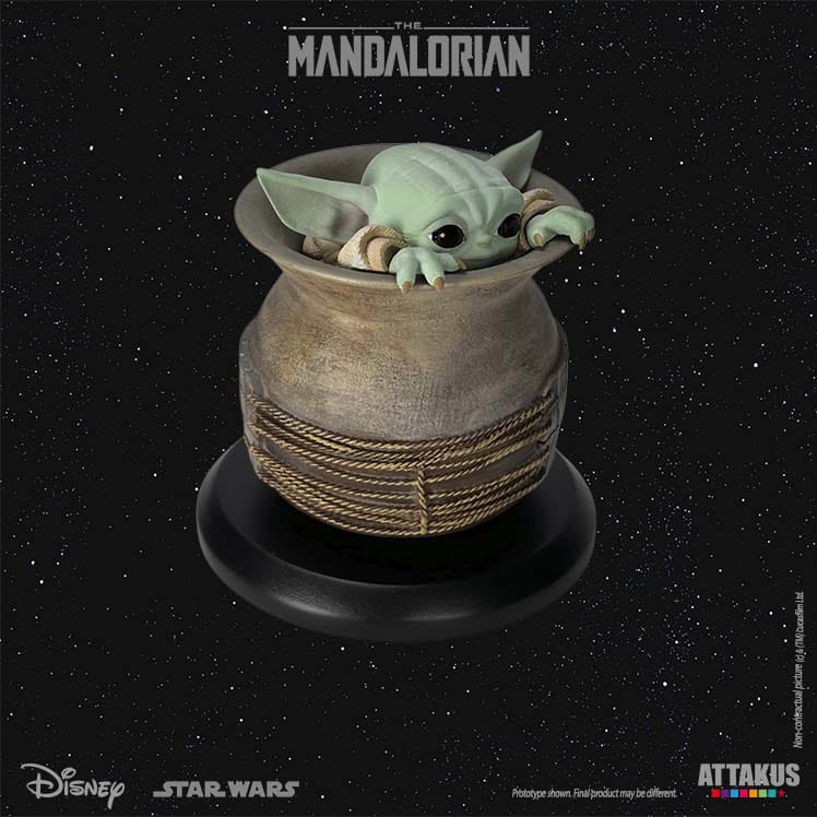 Star Wars: The Mandalorian Classic Collection Statuette 1/5 Grogu dans la Jar 9 cm