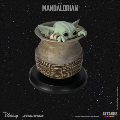 Star Wars: The Mandalorian Classic Collection Statuette 1/5 Grogu dans la Jar 9 cm