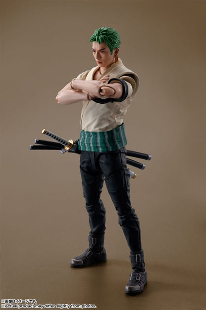 One Piece figurine S.H. Figuarts Roronoa Zoro (Netflix) 14 cm