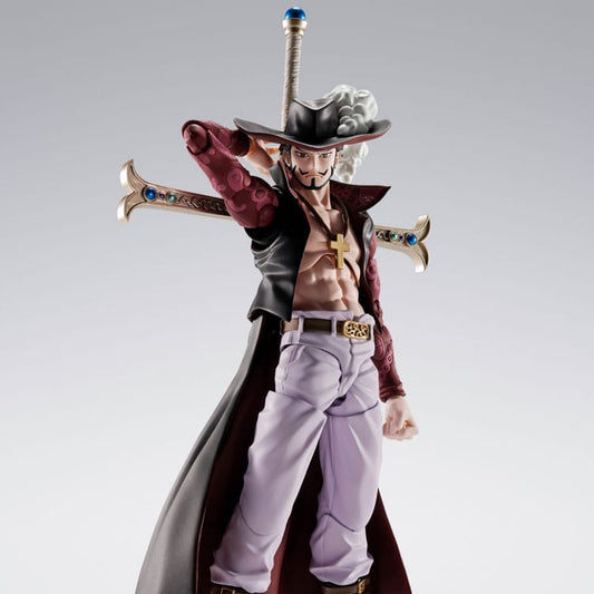 Figurine One Piece SHFiguarts Dracule Mihawk Hawkeye 17 cm