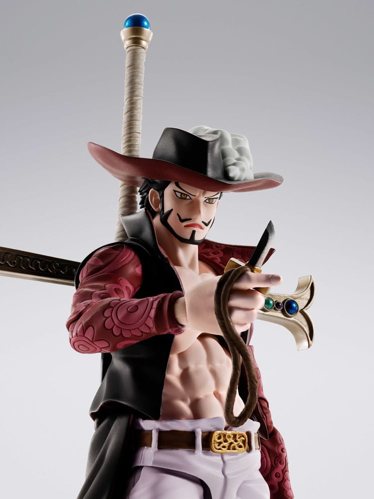 Figurine One Piece SHFiguarts Dracule Mihawk Hawkeye 17 cm