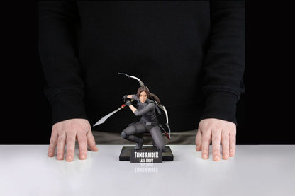 Statuette PVC Tomb Raider La Légende de Lara Croft 19 cm