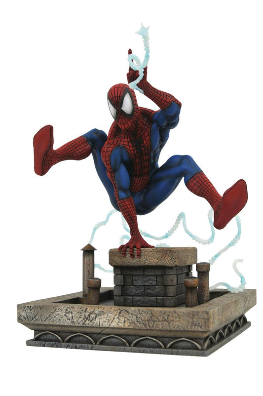 Marvel Gallery Diorama 90's : Spider-Man 20 cm