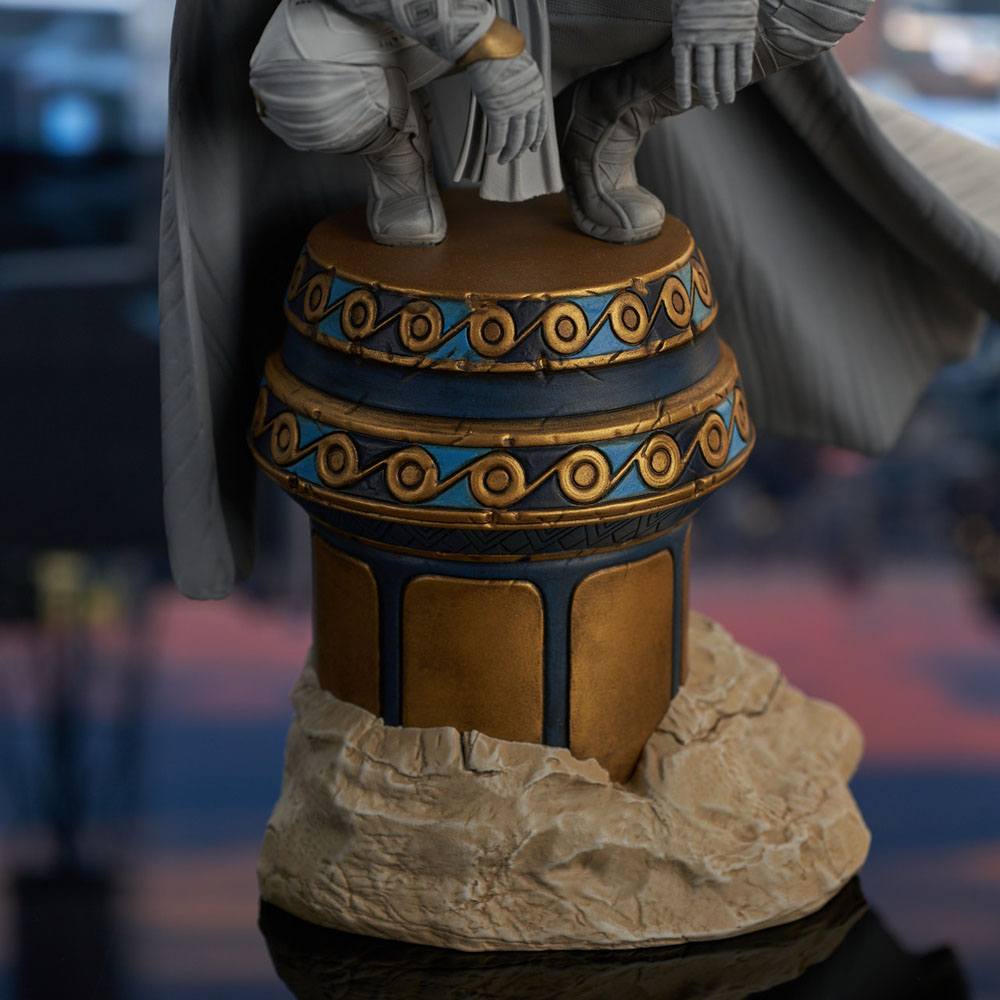 Moon Knight Marvel TV Gallery statuette Moon Knight 25 cm