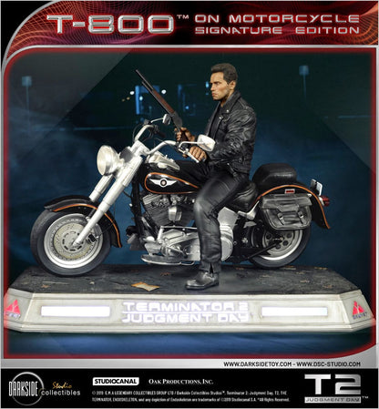 Terminator 2 Judgement Day statuette T-800 30th Anniversary Signature Edition 69 cm
