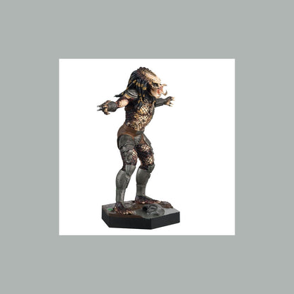 The Alien vs. Predator Collection : Statuette 1/16 Unmasked Predator 15 cm