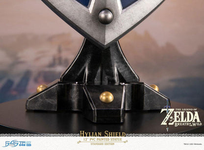 The Legend of Zelda Breath of the Wild statuette PVC Hylian Shield Standard Edition 29 cm