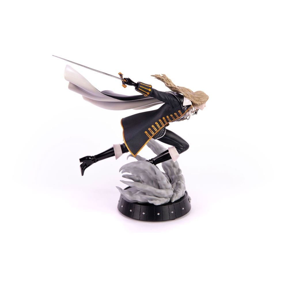 Castlevania Symphony of the Night statuette Dash Attack Alucard 30 cm