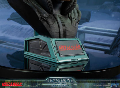 Metal Gear Solid : Buste 1/1 Solid Snake 56 cm