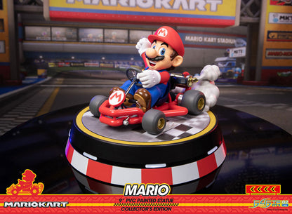 Mario Kart : Statuette PVC Mario Collector's Edition
