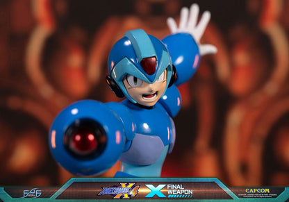 Mega Man X4 : Statuette X Finale Weapon 45 cm