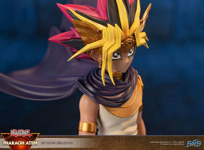 Yu-Gi-Oh! statuette Pharaoh Atem 29 cm