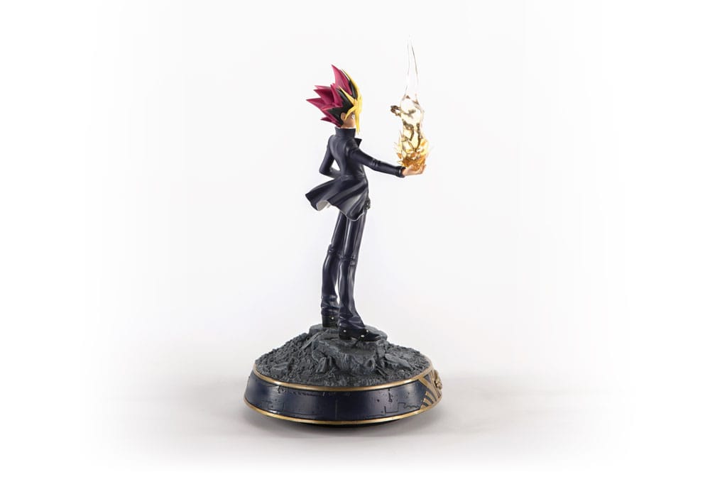 Yu-Gi-Oh! statuette Yami Yugi 31 cm