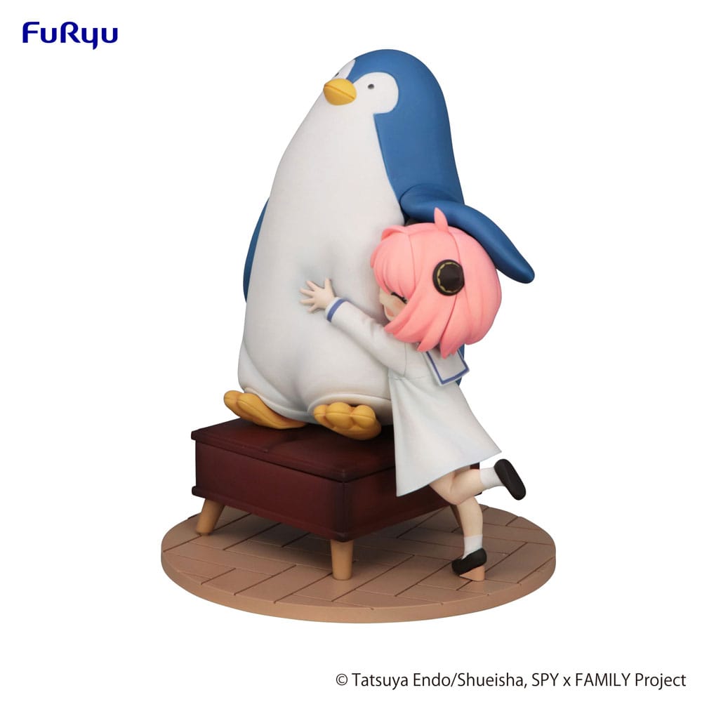 Spy x Family : Statuette PVC Anya Forger avec Pingouin 19 cm