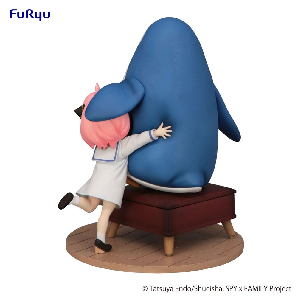 Spy x Family : Statuette PVC Anya Forger avec Pingouin 19 cm