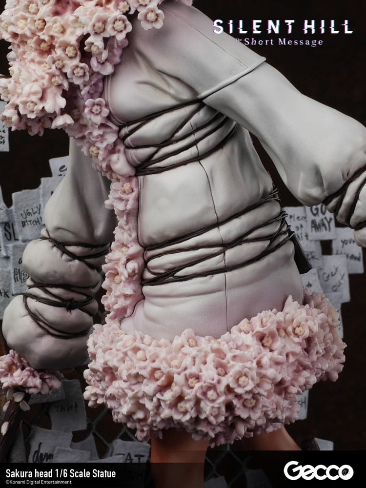 Silent Hill: The Short Message statuette 1/6 Sakura head 41 cm