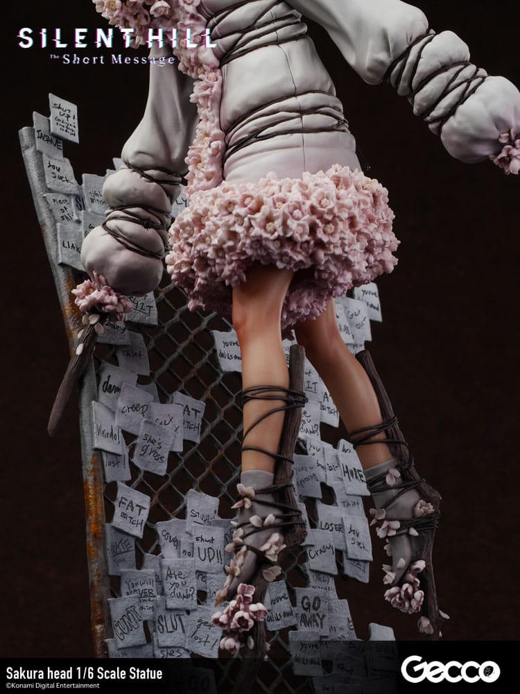 Silent Hill: The Short Message statuette 1/6 Sakura head 41 cm