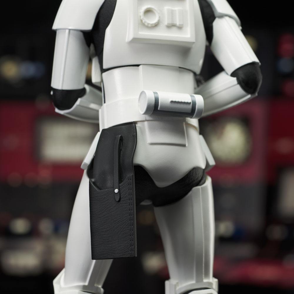 Star Wars Episode IV statuette Milestones 1/6 Han Solo (Stormtrooper Disguise) 40th Anniversary Exclusive 30 cm