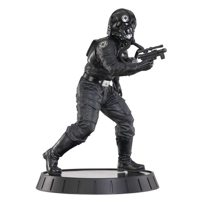 Star Wars A New Hope Milestones statuette 1/6 Tie Pilot 30 cm