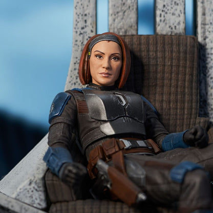 Star Wars: The Mandalorian statuette Premier Collection 1/7 Bo-Katan Kryze on Throne 35 cm