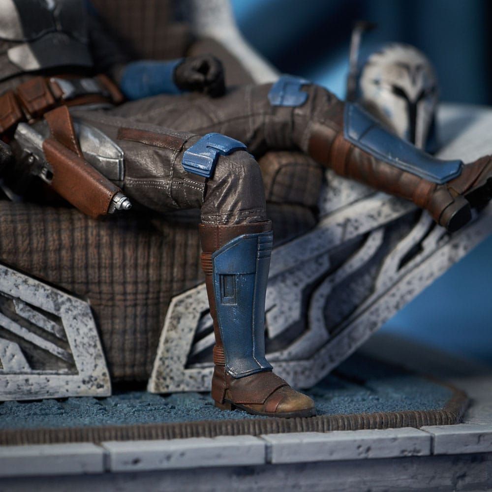 Star Wars: The Mandalorian statuette Premier Collection 1/7 Bo-Katan Kryze on Throne 35 cm