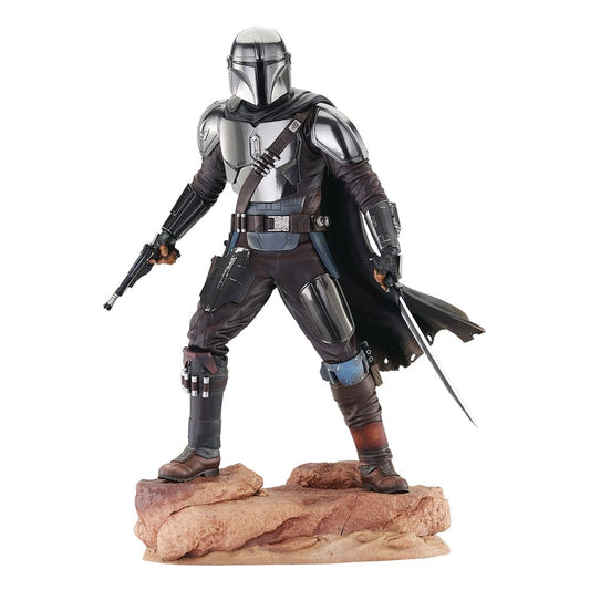 Star Wars: The Mandalorian Milestones statuette 1/6 Din Djarin 33 cm