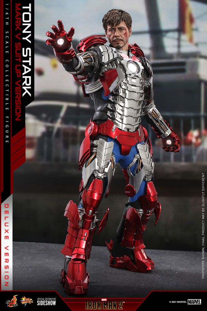 Iron Man 2 figurine Tony Stark (Mark V Suit Up Version)