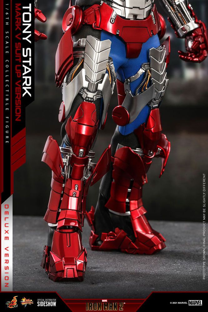 Iron Man 2 figurine Tony Stark (Mark V Suit Up Version)
