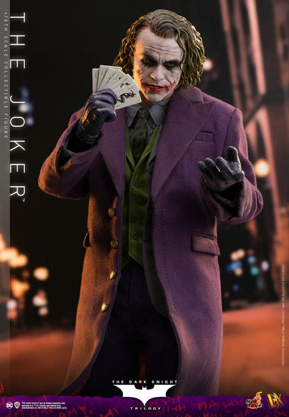The Dark Knight figurine DX 1/6 The Joker 31 cm