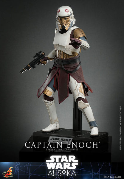 Star Wars: Ahsoka figurine 1/6 Captain Enoch 30 cm