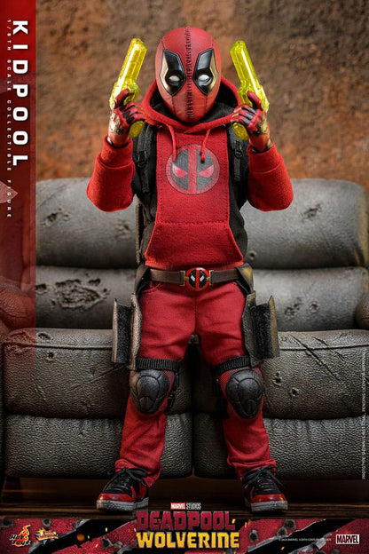 Deadpool &amp; Wolverine Movie Masterpiece figurine 1/6 Kidpool 22 cm