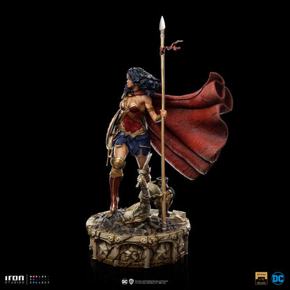 Wonder Woman Unleashed : Statuette 1/10 Wonder Woman 30 cm