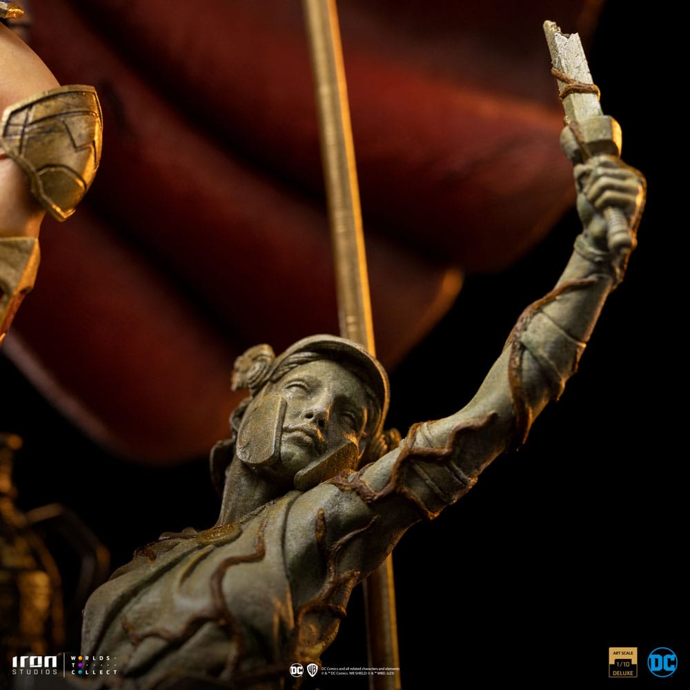 Wonder Woman Unleashed : Statuette 1/10 Wonder Woman 30 cm