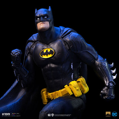 DC Comics statuette 1/10 BDS Art Scale Batman Deluxe (Black Version Exclusive) heo EU Exclusive 30 cm