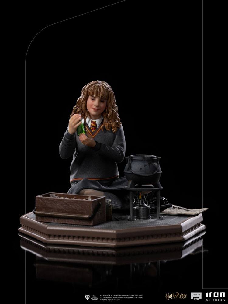 Harry Potter : Statuette Art Scale 1/10 Hermione Granger Polyjuice 9 cm