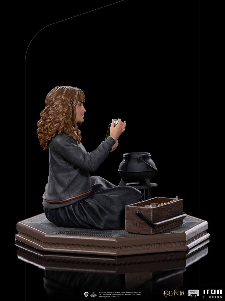 Harry Potter : Statuette Art Scale 1/10 Hermione Granger Polyjuice 9 cm