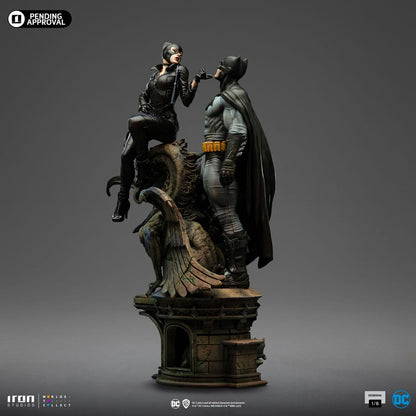 DC Comics diorama 1/6 Batman & Catwoman 51 cm