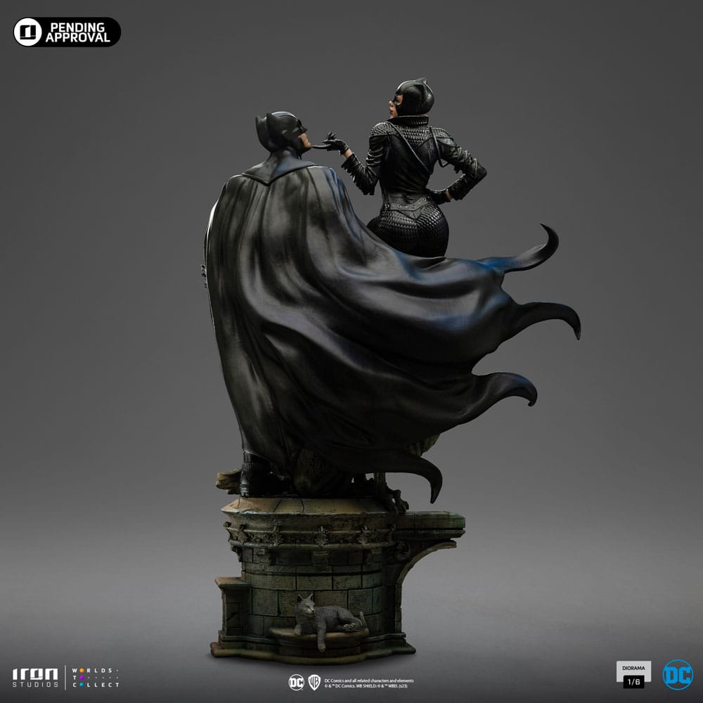 DC Comics diorama 1/6 Batman & Catwoman 51 cm