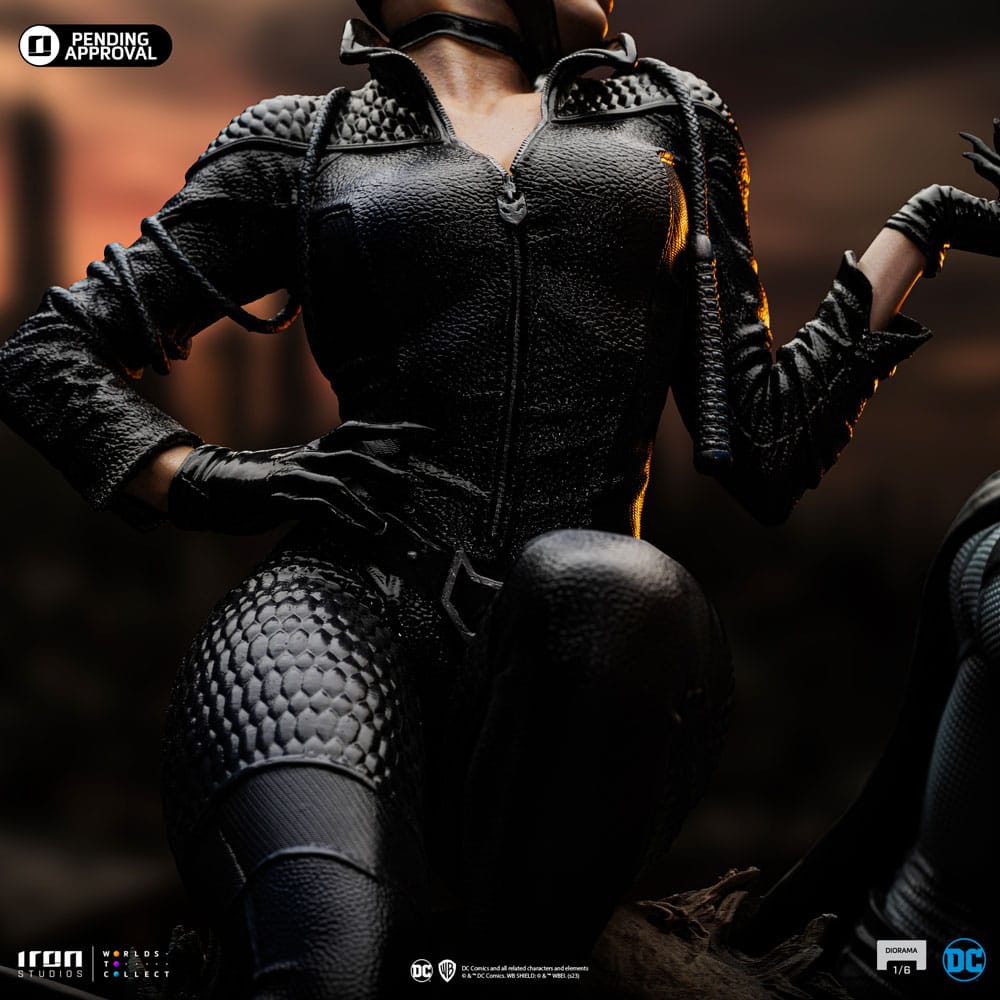 DC Comics diorama 1/6 Batman & Catwoman 51 cm