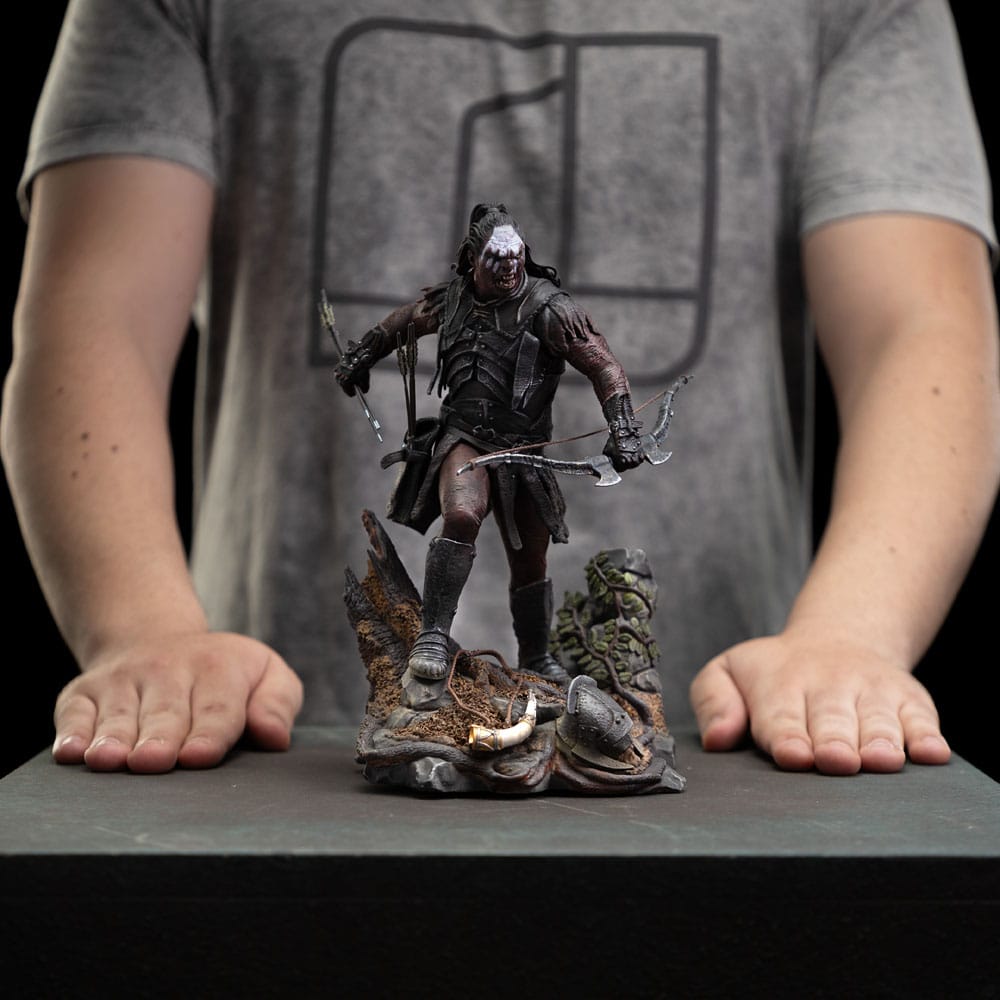 Le Seigneur des Anneaux statuette 1/10 Art Scale Lurtz, Uruk-Hai Leader 23 cm