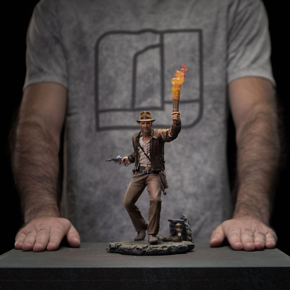 Indiana Jones statuette 1/10 Art Scale