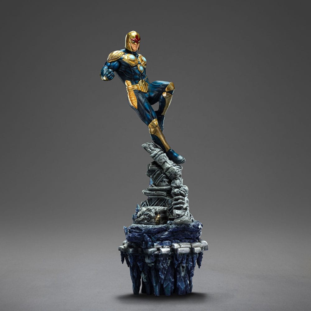 DC Comics statuette Art Scale Deluxe 1/10 Nova 41 cm