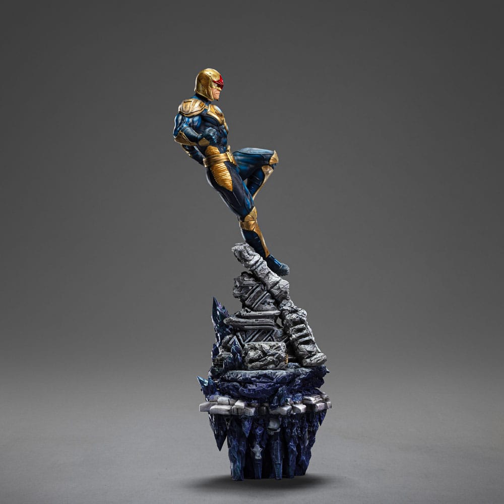 DC Comics statuette Art Scale Deluxe 1/10 Nova 41 cm