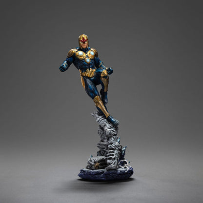 DC Comics statuette 1/10 BDS Art Scale Nova 32 cm